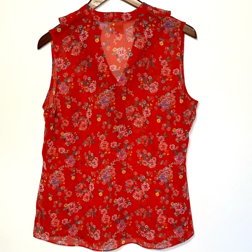 CAbi Crush Ruffle Top Style 5219 floral sleeveless ruffle neck red sz medium - Picture 6 of 7